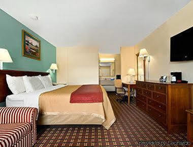 Days Inn by Wyndham Orangeburg Exterior foto